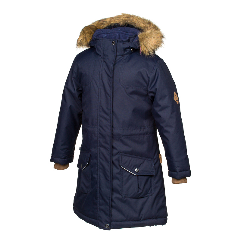 Mergaičių žieminė parka MONA