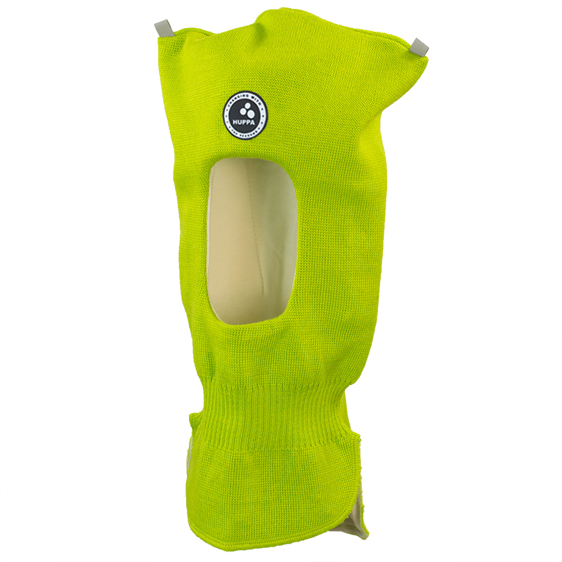 Megzta kepurė-šalmas COCO 1
