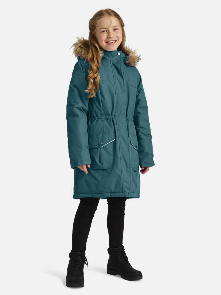 Merginų parka MONA 2